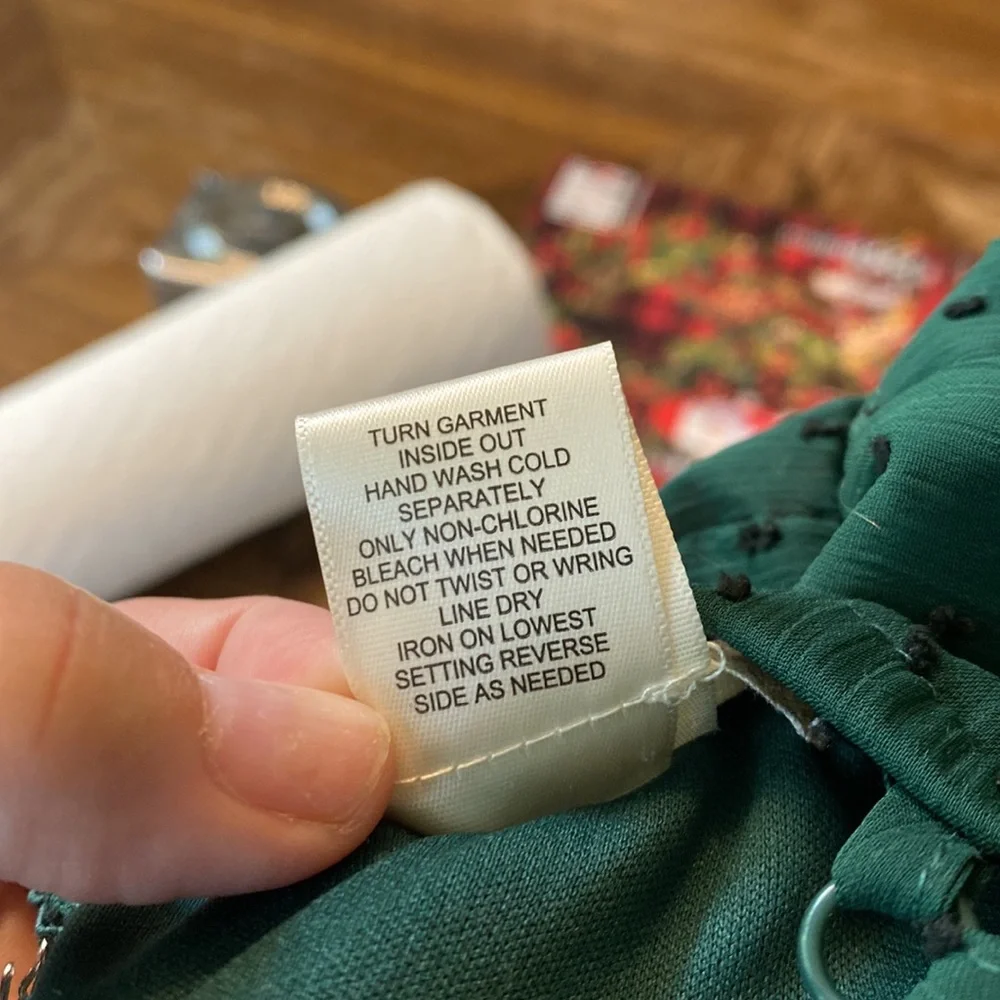 NWT beautiful green dress from altar’d state - Picture 7 of 7